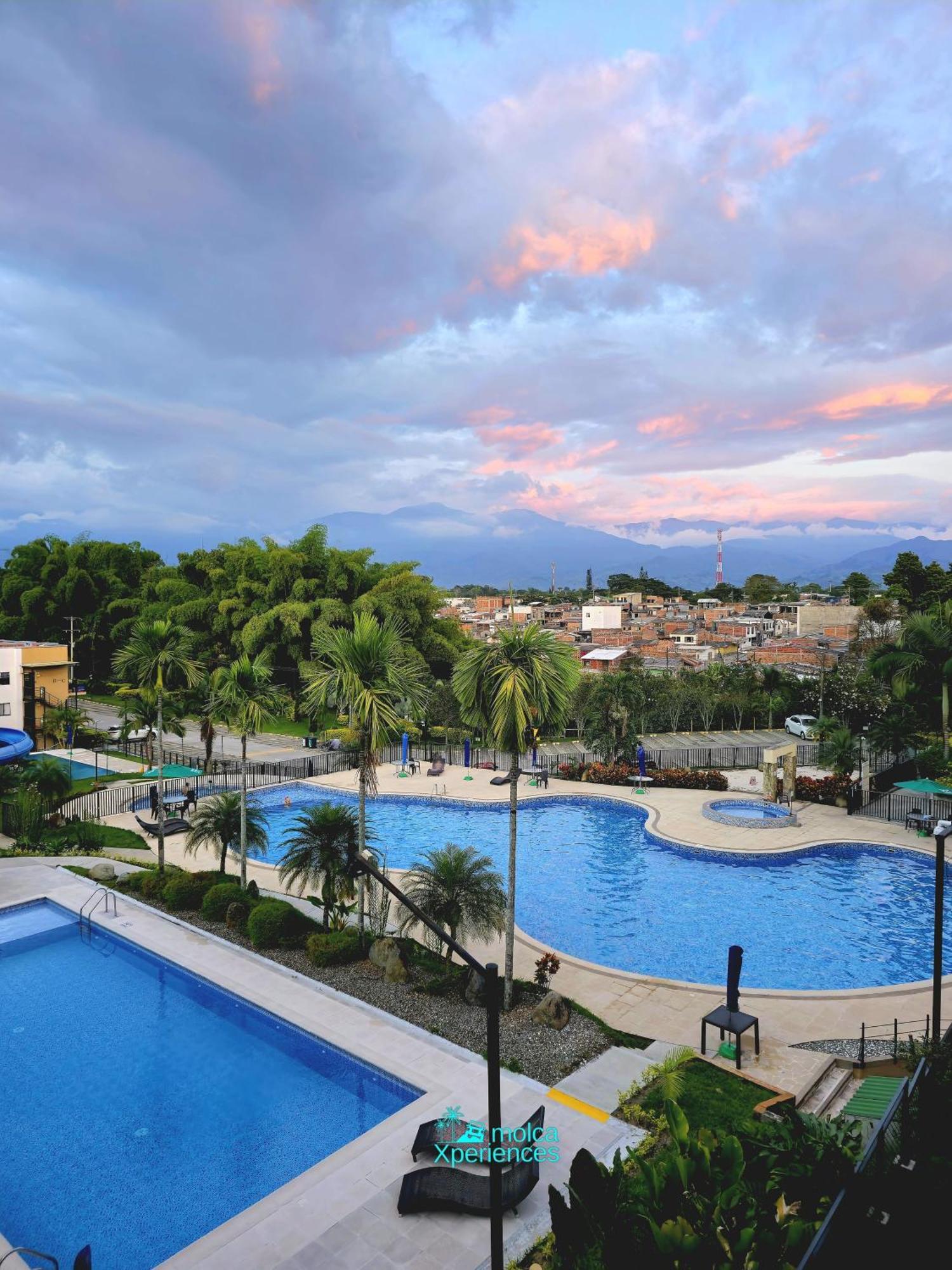Apartamento Privado Vacacional A 5M Del Aeropuerto, 20 Minutos Del Parque Del Cafe Y Centro De Armenia Con 4 Piscinas, 3 Jacuzzi, Sauna By Molca Xperiences 3H Exterior foto